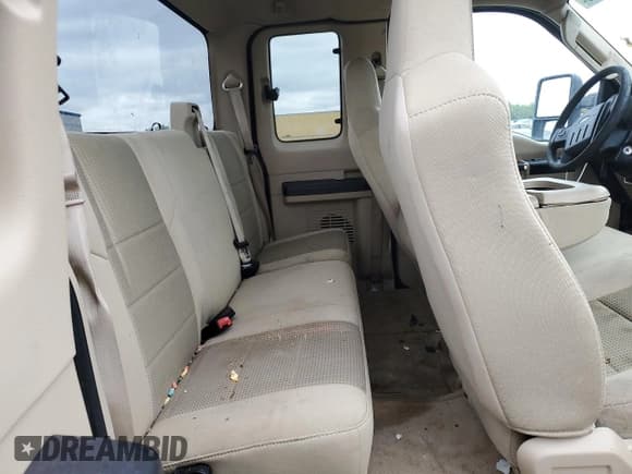 ✅ 2010 Ford F-250 XL • VIN: 1FTSX2BR9AEB14580 • Лот: 54435665. Опубликован ранее на Copart с пробегом 161 252 миль. Бесплатный доступ к архиву аукционных продаж из США и подробный отчёт об истории автомобиля на DreamBid. Изображение 10.
