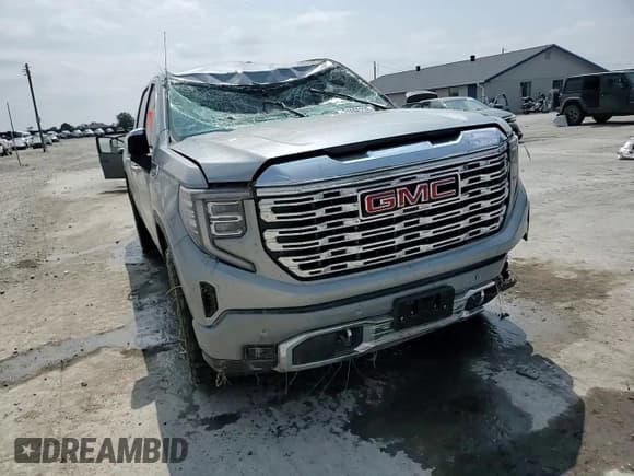 ✅ 2025 GMC Sierra 1500 Denali • VIN: 1GTUUGEL6SZ185221 • Лот: 71696235. Опубликован ранее на Copart с пробегом Не указан. Бесплатный доступ к архиву аукционных продаж из США и подробный отчёт об истории автомобиля на DreamBid. Изображение 13.