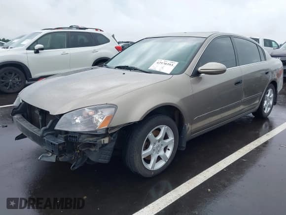 ✅ 2005 Nissan Altima SL • VIN: 1N4AL11E05C107718 • Lot: 42970393. Listed on IAAI with 238,599 mi. Free auction sales archive from the USA and detailed vehicle history report at DreamBid. Image 18.
