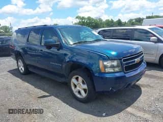 2007 Chevrolet Suburban LTZ z VIN 3GNFK16347G208083, wystawiony jako IAAI lot #42539618 z przebiegiem 276 426 mil mil oraz . Historia ofert i sprzedaży dostępna na DreamBid. Obrazek 1.