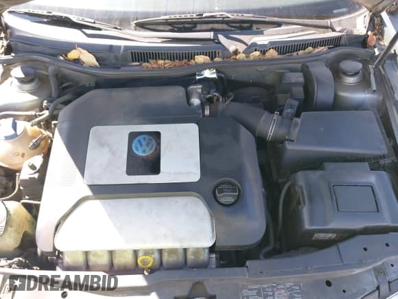 ✅ 2003 Volkswagen Golf GTI • VIN: 9BWDH61J834018611 • Lot: 42838326. Wystawiony na IAAI z przebiegiem 174 651 mil. Bezpłatny archiwum sprzedaży aukcyjnych z USA i szczegółowy raport historii pojazdu na DreamBid. Zdjęcie 10.