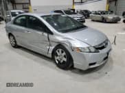 ✅ 2009 Honda Civic LX • VIN: 1HGFA16569L014742 • Лот: 90343195. Опубликован ранее на Copart с пробегом 115 308 миль. Бесплатный доступ к архиву аукционных продаж из США и подробный отчёт об истории автомобиля на DreamBid. Изображение 4.