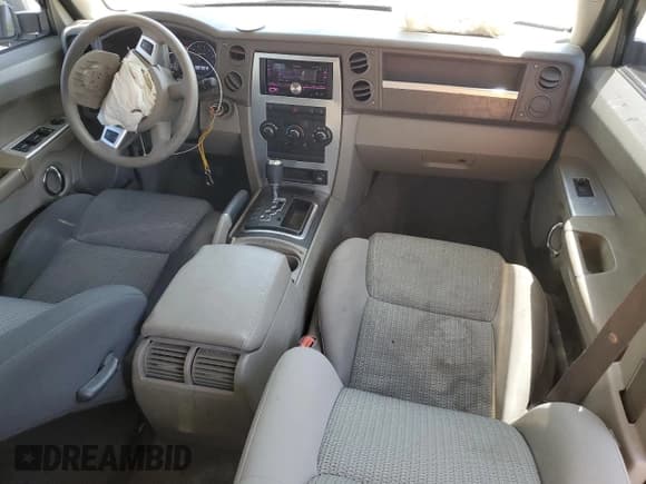 ✅ 2009 Jeep Commander Sport • VIN: 1J8HG48K99C551852 • Lot: 55077775. Listed on Copart with 157,829 mi. Free auction sales archive from the USA and detailed vehicle history report at DreamBid. Image 8.
