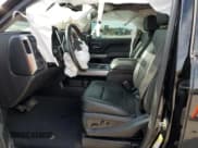 ✅ 2019 Chevrolet Silverado 2500HD LTZ • VIN: 1GC1KTEY5KF276415 • Lot: 80150685. Wystawiony na Copart z przebiegiem 74 421 mil. Bezpłatny archiwum sprzedaży aukcyjnych z USA i szczegółowy raport historii pojazdu na DreamBid. Zdjęcie 7.