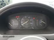 ✅ 1997 Honda Civic DX • VIN: 1HGEJ6229VL065702 • Lot: 48836445. Wystawiony na Copart z przebiegiem 198 638 mil. Bezpłatny archiwum sprzedaży aukcyjnych z USA i szczegółowy raport historii pojazdu na DreamBid. Zdjęcie 9.