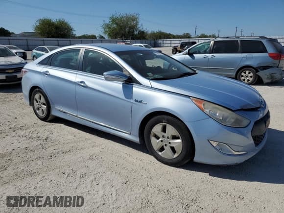 ✅ 2012 Hyundai Sonata Hybrid • VIN: KMHEC4A44CA038461 • Lot: 73810014. Listed on Copart with 109,219 mi. Free auction sales archive from the USA and detailed vehicle history report at DreamBid. Image 4.