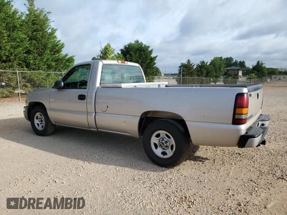 ✅ 2004 GMC Sierra 1500 Work Truck • VIN: 1GTEC14V74E401529 • Lot: 59391565. Listed on Copart with 185,396 mi. Free auction sales archive from the USA and detailed vehicle history report at DreamBid. Image 2.