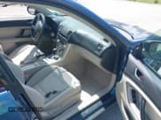 ✅ 2007 Subaru Legacy Outback • VIN: 4S4BP61C977321595 • Lot: 42600572. Listed on IAAI with 25,623 mi. Free auction sales archive from the USA and detailed vehicle history report at DreamBid. Image 5.