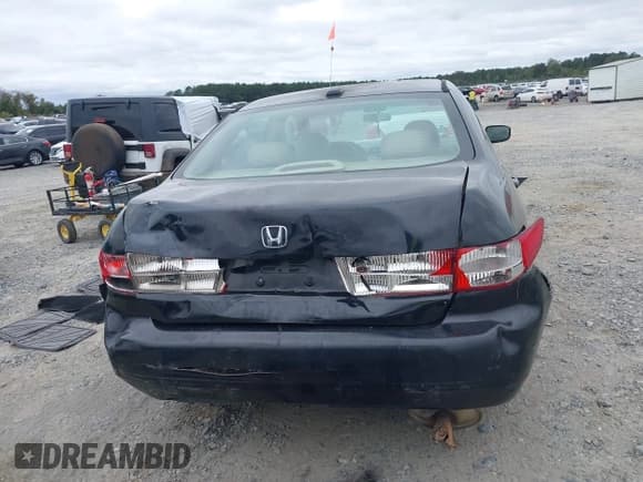 ✅ 2005 Honda Accord EX-L • VIN: 1HGCM56875A073882 • Lot: 43576292. Listed on IAAI with 280,611 mi. Free auction sales archive from the USA and detailed vehicle history report at DreamBid. Image 16.