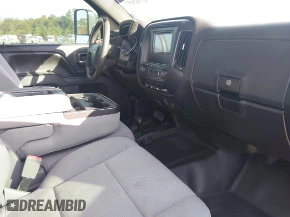 ✅ 2016 Chevrolet Silverado 1500 Work Truck • VIN: 1GCVKNEC8GZ172959 • Лот: 43703057. Опубликован ранее на IAAI с пробегом 223 170 миль. Бесплатный доступ к архиву аукционных продаж из США и подробный отчёт об истории автомобиля на DreamBid. Изображение 5.