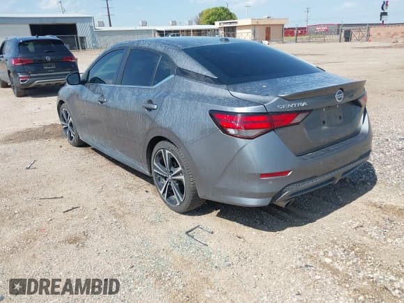 ✅ 2022 Nissan Sentra SR • VIN: 3N1AB8DV2NY321458 • Lot: 42772278. Wystawiony na IAAI z przebiegiem 61 190 mil. Bezpłatny archiwum sprzedaży aukcyjnych z USA i szczegółowy raport historii pojazdu na DreamBid. Zdjęcie 3.