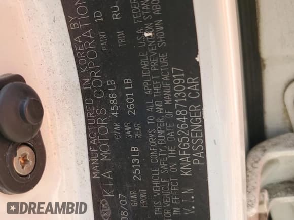 ✅ 2008 Kia Rondo LX • VIN: KNAFG526487130917 • Lot: 64700175. Listed on Copart with 147,810 mi. Free auction sales archive from the USA and detailed vehicle history report at DreamBid. Image 12.