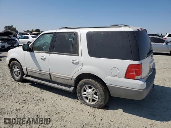 ✅ 2004 Ford Expedition Special Service • VIN: 1FMPU16L84LB34152 • Lot: 80222925. Wystawiony na Copart z przebiegiem 270 377 mil. Bezpłatny archiwum sprzedaży aukcyjnych z USA i szczegółowy raport historii pojazdu na DreamBid. Zdjęcie 2.