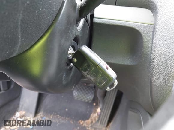 ✅ 2006 Volkswagen Jetta Value Edition • VIN: 3VWPF71K56M711525 • Lot: 42456621. Wystawiony na IAAI z przebiegiem 137 222 mil. Bezpłatny archiwum sprzedaży aukcyjnych z USA i szczegółowy raport historii pojazdu na DreamBid. Zdjęcie 11.