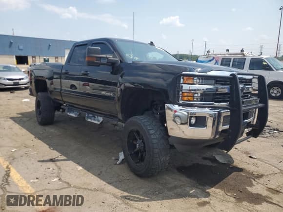 ✅ 2016 Chevrolet Silverado 2500HD LT • VIN: 1GC2KVEG2GZ264607 • Лот: 67291705. Опубликован ранее на Copart с пробегом 106 545 миль. Бесплатный доступ к архиву аукционных продаж из США и подробный отчёт об истории автомобиля на DreamBid. Изображение 4.
