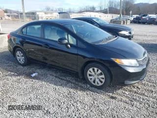 ✅ 2012 Honda Civic LX • VIN: 19XFB2F51CE080455 • Lot: 43825553. Wystawiony na IAAI z przebiegiem 154 111 mil. Bezpłatny archiwum sprzedaży aukcyjnych z USA i szczegółowy raport historii pojazdu na DreamBid. Zdjęcie 1.