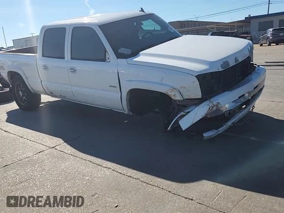 ✅ 2006 Chevrolet Silverado 2500HD LT3 • VIN: 1GCHK23DX6F192217 • Lot: 90885675. Listed on Copart with 334,978 mi. Free auction sales archive from the USA and detailed vehicle history report at DreamBid. Image 14.