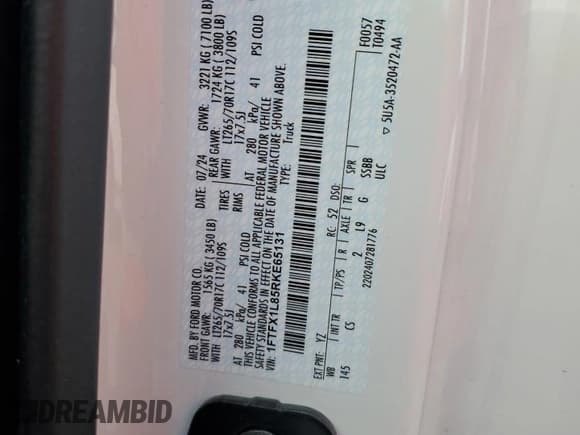 ✅ 2024 Ford F-150 XL • VIN: 1FTFX1L85RKE65131 • Лот: 43573175. Опубликован ранее на Copart с пробегом 4 917 миль. Бесплатный доступ к архиву аукционных продаж из США и подробный отчёт об истории автомобиля на DreamBid. Изображение 12.