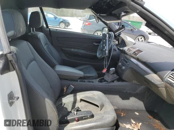 ✅ 2010 BMW 1 Series 128i • VIN: WBAUN1C5XAVH81789 • Lot: 49798465. Listed on Copart with 128,859 mi. Free auction sales archive from the USA and detailed vehicle history report at DreamBid. Image 10.