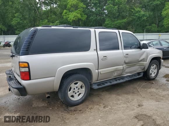 ✅ 2005 Chevrolet Suburban LT • VIN: 1GNEC16Z95R220563 • Лот: 57171115. Опубликован ранее на Copart с пробегом 160 750 миль. Бесплатный доступ к архиву аукционных продаж из США и подробный отчёт об истории автомобиля на DreamBid. Изображение 3.