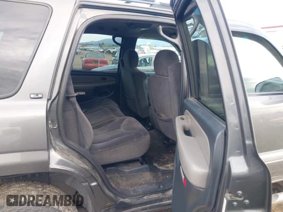 ✅ 2001 GMC Yukon SLT • VIN: 1GKEK13T51R185353 • Lot: 43443967. Wystawiony na IAAI z przebiegiem Nie podano. Bezpłatny archiwum sprzedaży aukcyjnych z USA i szczegółowy raport historii pojazdu na DreamBid. Zdjęcie 8.