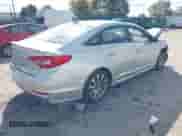 ✅ 2015 Hyundai Sonata Sport • VIN: 5NPE34AF8FH058084 • Lot: 43424662. Wystawiony na IAAI z przebiegiem Nie podano. Bezpłatny archiwum sprzedaży aukcyjnych z USA i szczegółowy raport historii pojazdu na DreamBid. Zdjęcie 4.