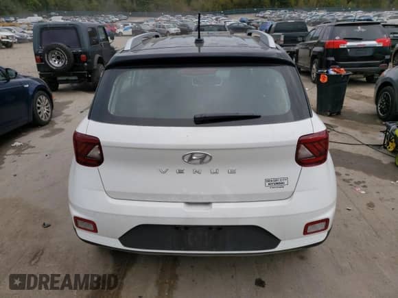 2024 Hyundai Venue SEL with VIN KMHRC8A37RU317460, listed as a Copart auction lot 74070514 with 6,817 mi miles and Salvage title. Bid and sale history available at DreamBid. Image 6.