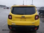 ✅ 2015 Jeep Renegade Latitude • VIN: ZACCJBBT6FPC10747 • Lot: 93228765. Wystawiony na Copart z przebiegiem Nie podano. Bezpłatny archiwum sprzedaży aukcyjnych z USA i szczegółowy raport historii pojazdu na DreamBid. Zdjęcie 6.