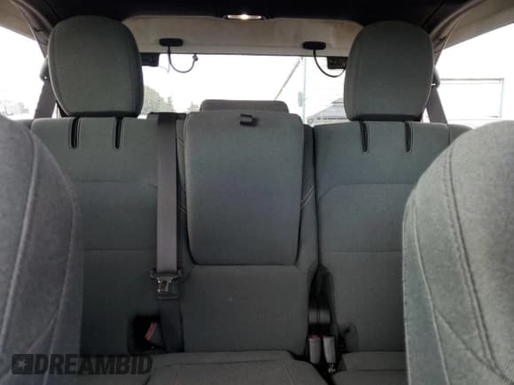 ✅ 2024 Jeep Wrangler Willys • VIN: 1C4RJXN61RW161106 • Лот: 86268845. Опубликован ранее на Copart с пробегом 18 937 миль. Бесплатный доступ к архиву аукционных продаж из США и подробный отчёт об истории автомобиля на DreamBid. Изображение 10.