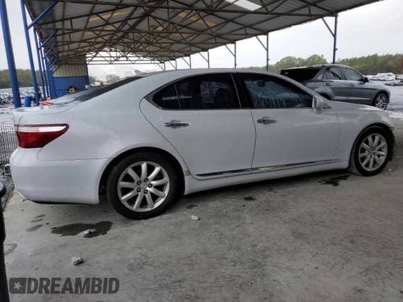 ✅ 2008 Lexus LS 460 • VIN: JTHBL46F785064892 • Лот: 82761925. Опубликован ранее на Copart с пробегом 191 427 миль. Бесплатный доступ к архиву аукционных продаж из США и подробный отчёт об истории автомобиля на DreamBid. Изображение 3.