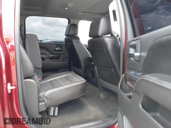 ✅ 2016 GMC Sierra 1500 Denali • VIN: 3GTP1PEC0GG187480 • Lot: 42719801. Listed on IAAI with 144,992 mi. Free auction sales archive from the USA and detailed vehicle history report at DreamBid. Image 8.