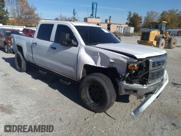 ✅ 2014 Chevrolet Silverado 1500 LT • VIN: 1GCUKREC1EF193525 • Lot: 34765327. Wystawiony na IAAI z przebiegiem 220 965 mil. Bezpłatny archiwum sprzedaży aukcyjnych z USA i szczegółowy raport historii pojazdu na DreamBid. Zdjęcie 1.