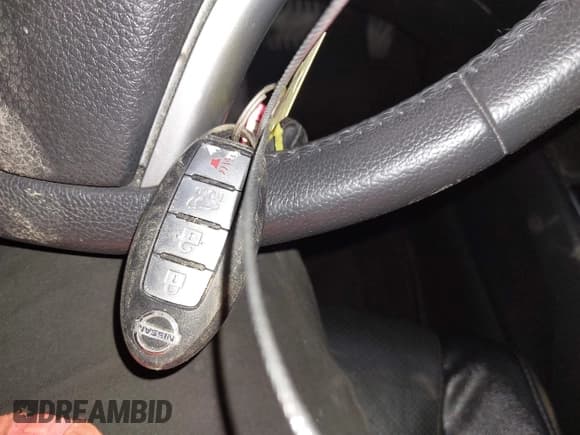 ✅ 2016 Nissan Rogue S • VIN: KNMAT2MV5GP697762 • Lot: 42206712. Wystawiony na IAAI z przebiegiem 103 714 mil. Bezpłatny archiwum sprzedaży aukcyjnych z USA i szczegółowy raport historii pojazdu na DreamBid. Zdjęcie 11.