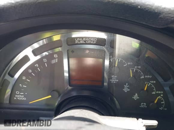 ✅ 1994 Chevrolet Corvette • VIN: 1G1YY32PXR5104737 • Lot: 42273777. Wystawiony na IAAI z przebiegiem 167 399 mil. Bezpłatny archiwum sprzedaży aukcyjnych z USA i szczegółowy raport historii pojazdu na DreamBid. Zdjęcie 7.