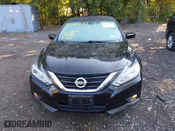 ✅ 2018 Nissan Altima S • VIN: 1N4AL3AP1JC166400 • Lot: 43242632. Wystawiony na IAAI z przebiegiem 50 238 mil. Bezpłatny archiwum sprzedaży aukcyjnych z USA i szczegółowy raport historii pojazdu na DreamBid. Zdjęcie 12.