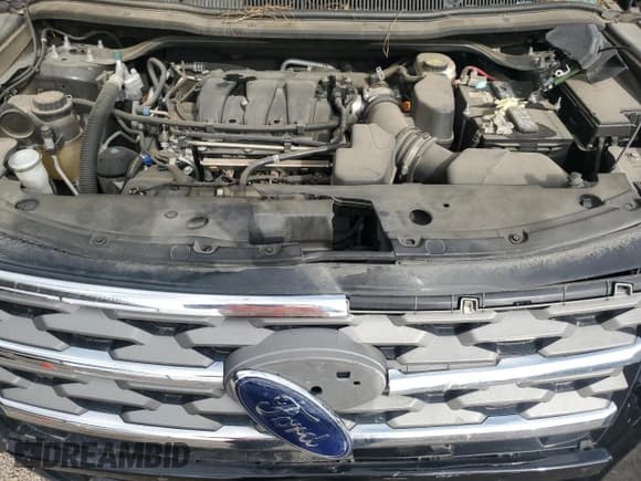 ✅ 2019 Ford Explorer XLT • VIN: 1FM5K7D81KGA95859 • Lot: 89796045. Wystawiony na Copart z przebiegiem 54 455 mil. Bezpłatny archiwum sprzedaży aukcyjnych z USA i szczegółowy raport historii pojazdu na DreamBid. Zdjęcie 12.