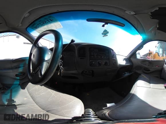 ✅ 1997 Ford F-250 • VIN: 2FTEX27L5VCA16689 • Lot: 41582720. Listed on IAAI with 111,282 mi. Free auction sales archive from the USA and detailed vehicle history report at DreamBid. Image 18.