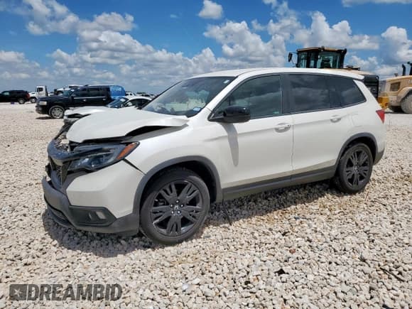 ✅ 2019 Honda Passport Sport • VIN: 5FNYF7H2XKB000317 • Lot: 69078575. Listed on Copart with 47,721 mi. Free auction sales archive from the USA and detailed vehicle history report at DreamBid. Image 1.