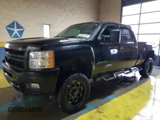 ✅ 2014 Chevrolet Silverado 2500HD LTZ • VIN: 1GC1KYEG9EF187360 • Lot: 44048665. Listed on Copart with 105,951 mi. Free auction sales archive from the USA and detailed vehicle history report at DreamBid. Image 1.