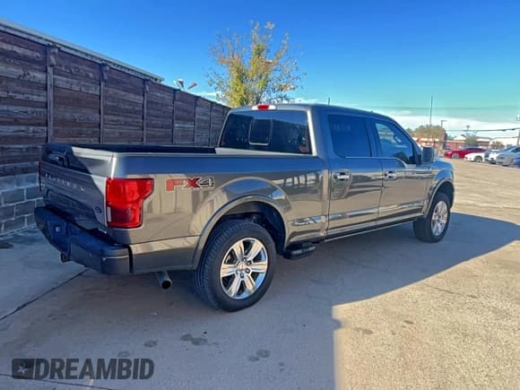 ✅ 2019 Ford F-150 Platinum • VIN: 1FTFW1E47KFB03507 • Лот: 94988885. Опубликован ранее на Copart с пробегом 174 542 миль. Бесплатный доступ к архиву аукционных продаж из США и подробный отчёт об истории автомобиля на DreamBid. Изображение 4.