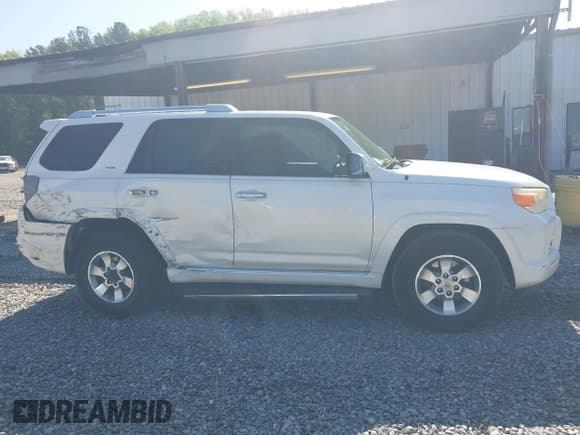 ✅ 2012 Toyota 4Runner SR5 • VIN: JTEZU5JR8C5041520 • Lot: 41974132. Listed on IAAI with 202,050 mi. Free auction sales archive from the USA and detailed vehicle history report at DreamBid. Image 13.