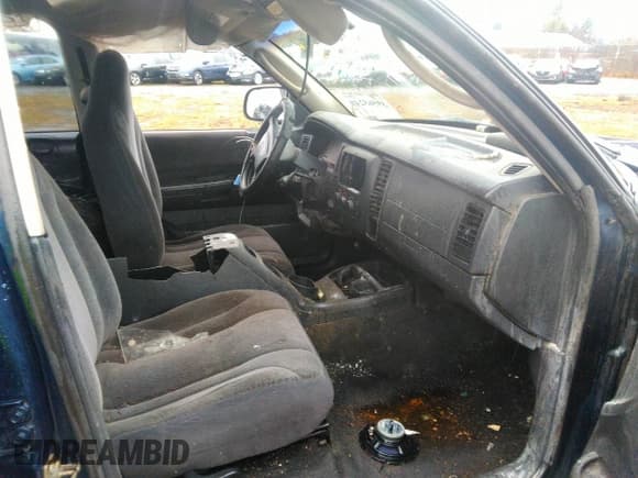 ✅ 2002 Dodge Dakota SLT • VIN: 1B7HG48N82S725133 • Лот: 41025253. Опубликован ранее на IAAI с пробегом Не указан. Бесплатный доступ к архиву аукционных продаж из США и подробный отчёт об истории автомобиля на DreamBid. Изображение 5.