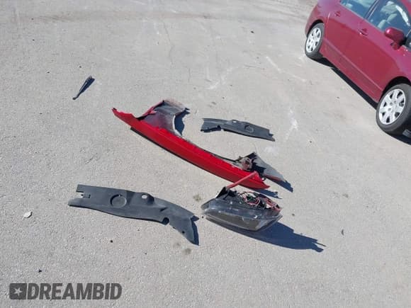 ✅ 2013 Dodge Charger RT Max • VIN: 2C3CDXCT0DH594823 • Lot: 43530052. Wystawiony na IAAI z przebiegiem 188 601 mil. Bezpłatny archiwum sprzedaży aukcyjnych z USA i szczegółowy raport historii pojazdu na DreamBid. Zdjęcie 12.