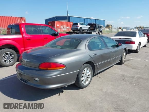 ✅ 2004 Chrysler Concorde • VIN: 2C3AD36M74H594810 • Lot: 43040909. Listed on IAAI with 162,538 mi. Free auction sales archive from the USA and detailed vehicle history report at DreamBid. Image 4.