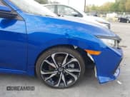 ✅ 2019 Honda Civic Si • VIN: 2HGFC1E51KH702694 • Lot: 43233429. Listed on IAAI with 8,784 mi. Free auction sales archive from the USA and detailed vehicle history report at DreamBid. Image 18.