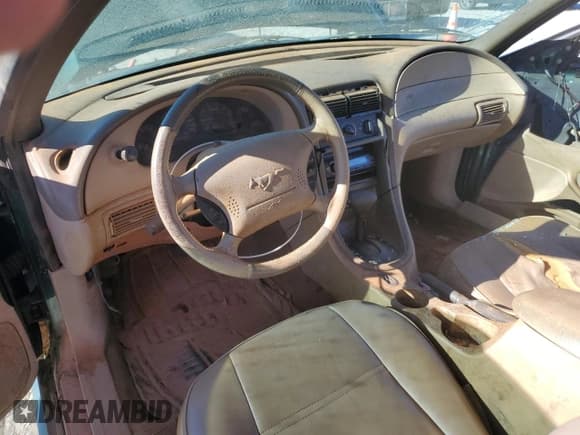 ✅ 2002 Ford Mustang Standard • VIN: 1FAFP40432F216933 • Lot: 86220075. Listed on Copart with 150,235 mi. Free auction sales archive from the USA and detailed vehicle history report at DreamBid. Image 8.