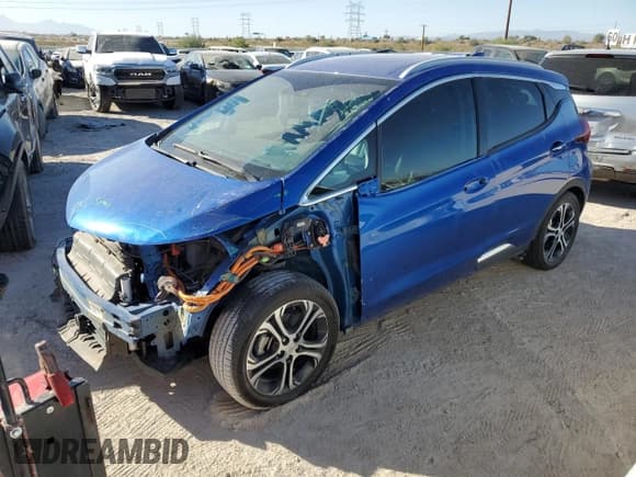 ✅ 2021 Chevrolet Bolt EV Premier • VIN: 1G1FZ6S00M4103278 • Lot: 77483464. Wystawiony na Copart z przebiegiem 33 402 mil. Bezpłatny archiwum sprzedaży aukcyjnych z USA i szczegółowy raport historii pojazdu na DreamBid. Zdjęcie 1.