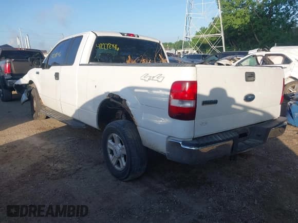 ✅ 2004 Ford F-150 STX • VIN: 1FTRX14W14FA10594 • Lot: 42278746. Listed on IAAI with 285,096 mi. Free auction sales archive from the USA and detailed vehicle history report at DreamBid. Image 3.