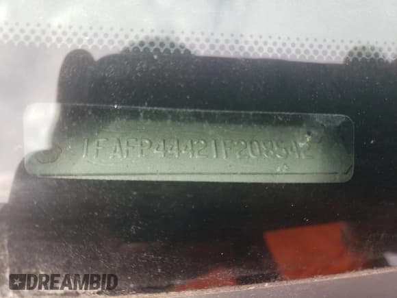 ✅ 2001 Ford Mustang Deluxe • VIN: 1FAFP44421F208542 • Lot: 70251345. Listed on Copart with 166,073 mi. Free auction sales archive from the USA and detailed vehicle history report at DreamBid. Image 13.