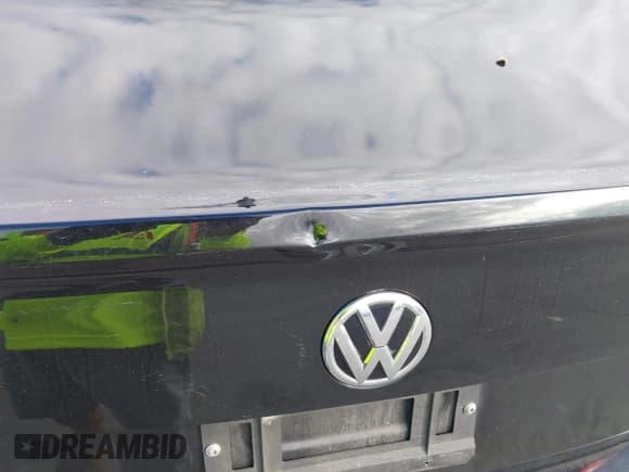 ✅ 2020 Volkswagen Jetta S • VIN: 3VWCB7BUXLM074749 • Lot: 43573025. Wystawiony na IAAI z przebiegiem 48 176 mil. Bezpłatny archiwum sprzedaży aukcyjnych z USA i szczegółowy raport historii pojazdu na DreamBid. Zdjęcie 18.